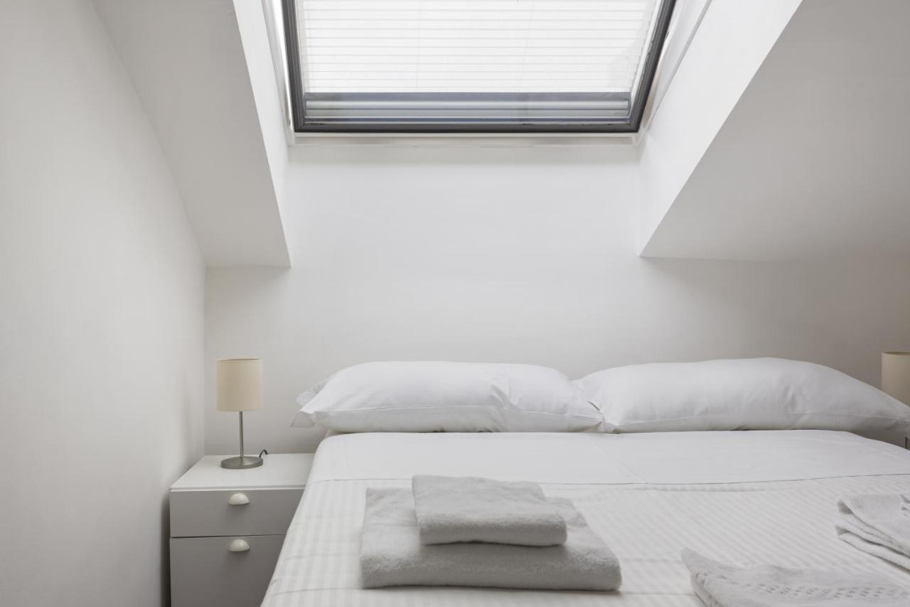 2 Bedroom 2 Bathroom Apt - Duomo 2 밀라노 외부 사진